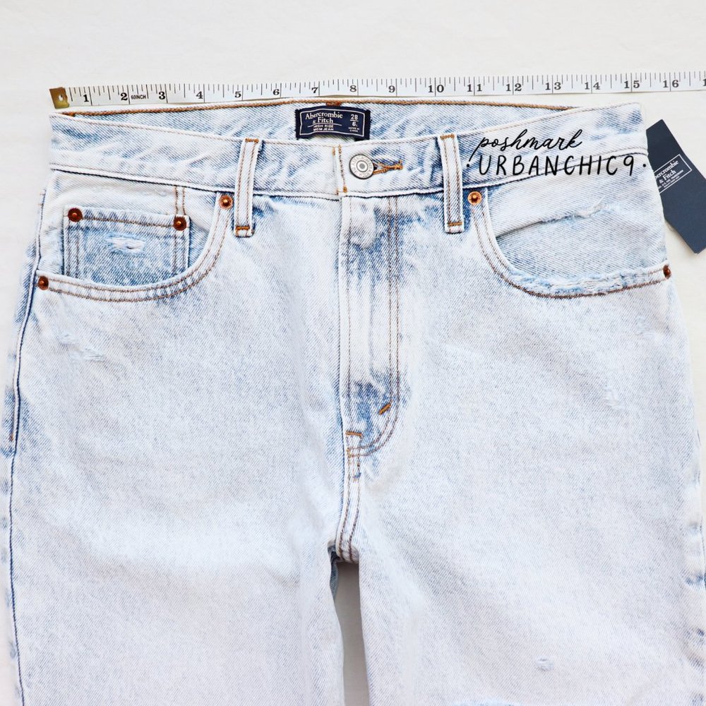 SOLD ABERCROMBIE High Rise Mom Jean Acid 28L - Picture 9 of 16
